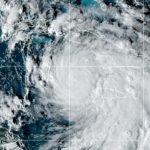 Foto: Inundaciones costeras previstas durante el paso del huracán Rafael por Cuba