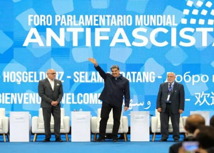 Foto: Venezuela clausura foro antifascista /cortesía