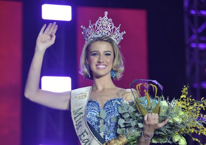 Foto: Jessica Lane gana el certamen Miss Tierra 2024 en Filipinas