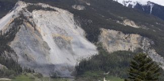 Foto: Evacuación en Suiza por riesgo de deslizamiento de tierra