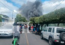 Foto: Voraz incendio en vivienda de dos plantas en Managua deja enseres reducidos a cenizas/TN8