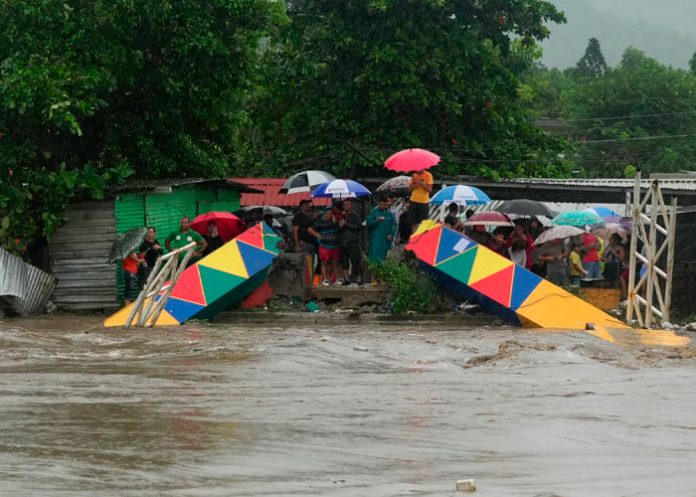 Foto: Afectaciones por Tormenta Tropical Sara en Honduras/Cortesía