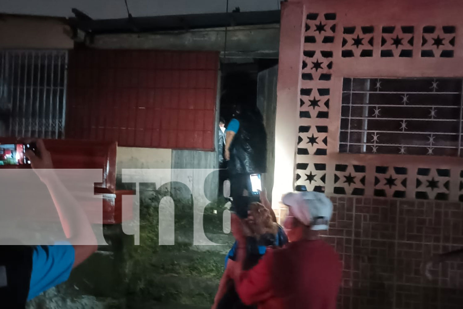 Foto: Hombre de 70 años hallado muerto en su vivienda en Las Américas II en Managua. Se presume que falleció por causas naturales./TN8