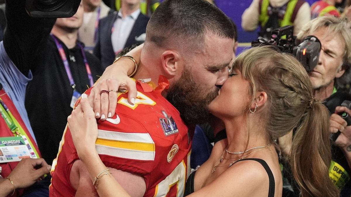 Foto: Mark Donovan asegura que la relación de Taylor Swift y Travis Kelce no es marketing