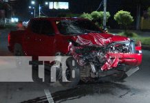 Foto: Aparatoso accidente en la pista suburbana de Managua /TN8