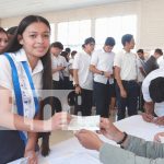 Foto: estudiantes fueron beneficiados con el bono de Bachillerato en Estelí/TN8