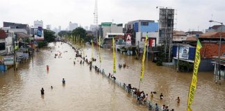 Foto: Inundaciones en Indonesia dejan al menos 20 muertos