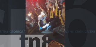 Foto: Motociclista resulta lesionada al ser impactada por una camioneta en Rivas/TN8