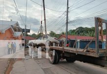 Foto: Bluefields toma acción contra el caos vial: vehículos abandonados son removidos para garantizar seguridad y orden en las calles/TN8