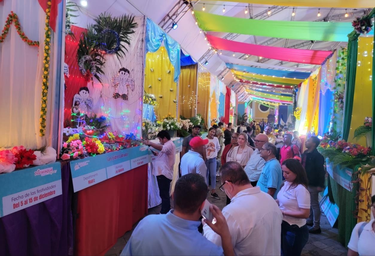 Foto: Granada celebra la Novena Exposición Nacional de Santos Patronos