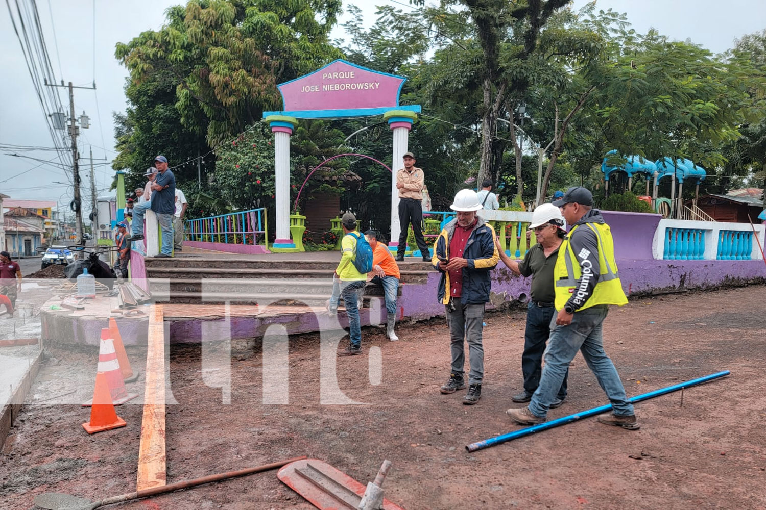 Foto: Boaco avanza en la construcción de calles de concreto hidráulico en su Parque Central/ TN8