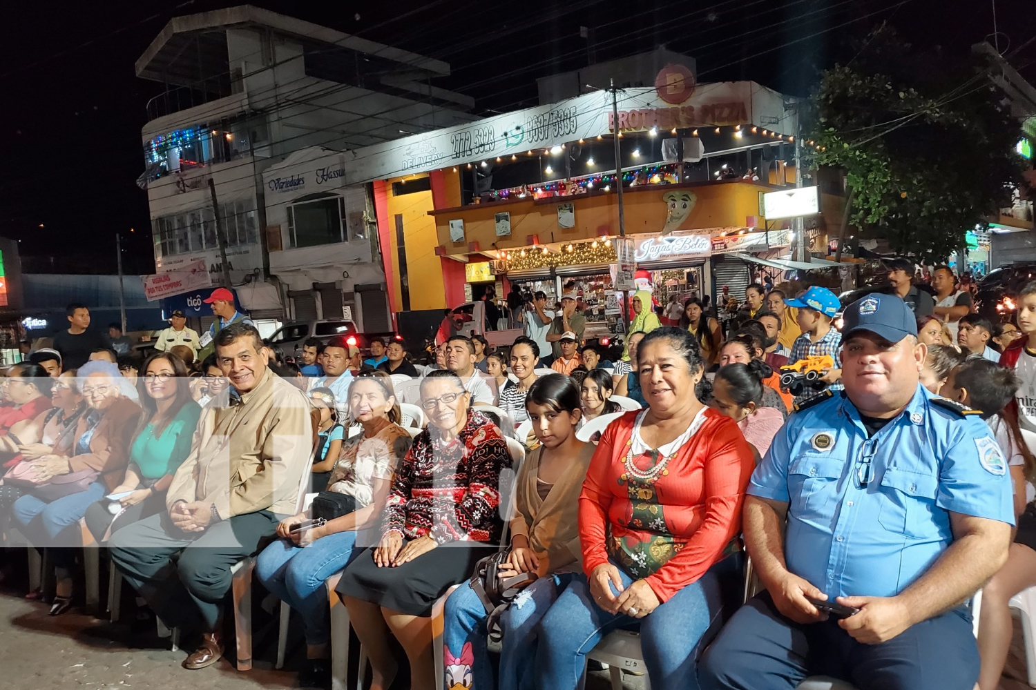 Foto: Encendido de luces y cultura en Matagalpa: ¡la Navidad ya está aquí! El gobierno municipal invita a disfrutar de estos hermosos espacios/TN8