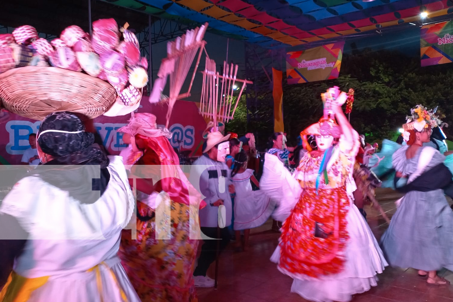 Foto: INTUR da la bienvenida a la Navidad con un Carnaval Navideño en Ciudad Sandino/TN8