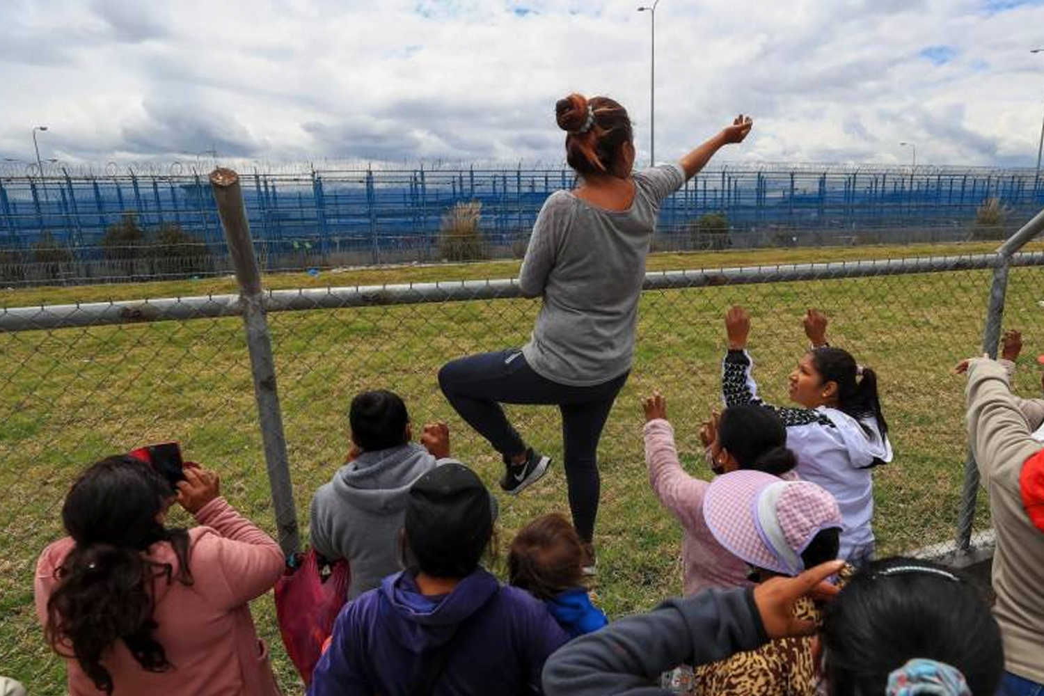 Foto: Mueren quince reos en nuevo enfrentamiento en cárcel de Ecuador /Cortesía