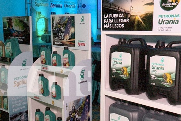 Foto: ¡Maquipos y Petronas se unen! Ahora Nicaragua cuenta con los lubricantes más avanzados del mundo. Tecnología de Fórmula 1 al alcance/TN8