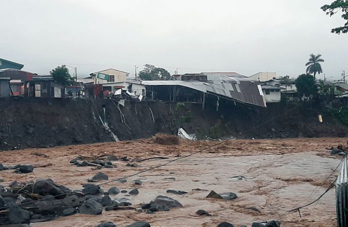 Foto: Tormentas tropicales dejan tres muertos y cinco desaparecidos tras lluvias en Costa Rica