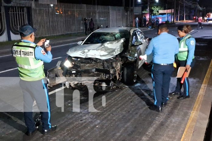 Foto:Dos fallecidos en brutal accidente de tránsito en Carretera Norte/TN8