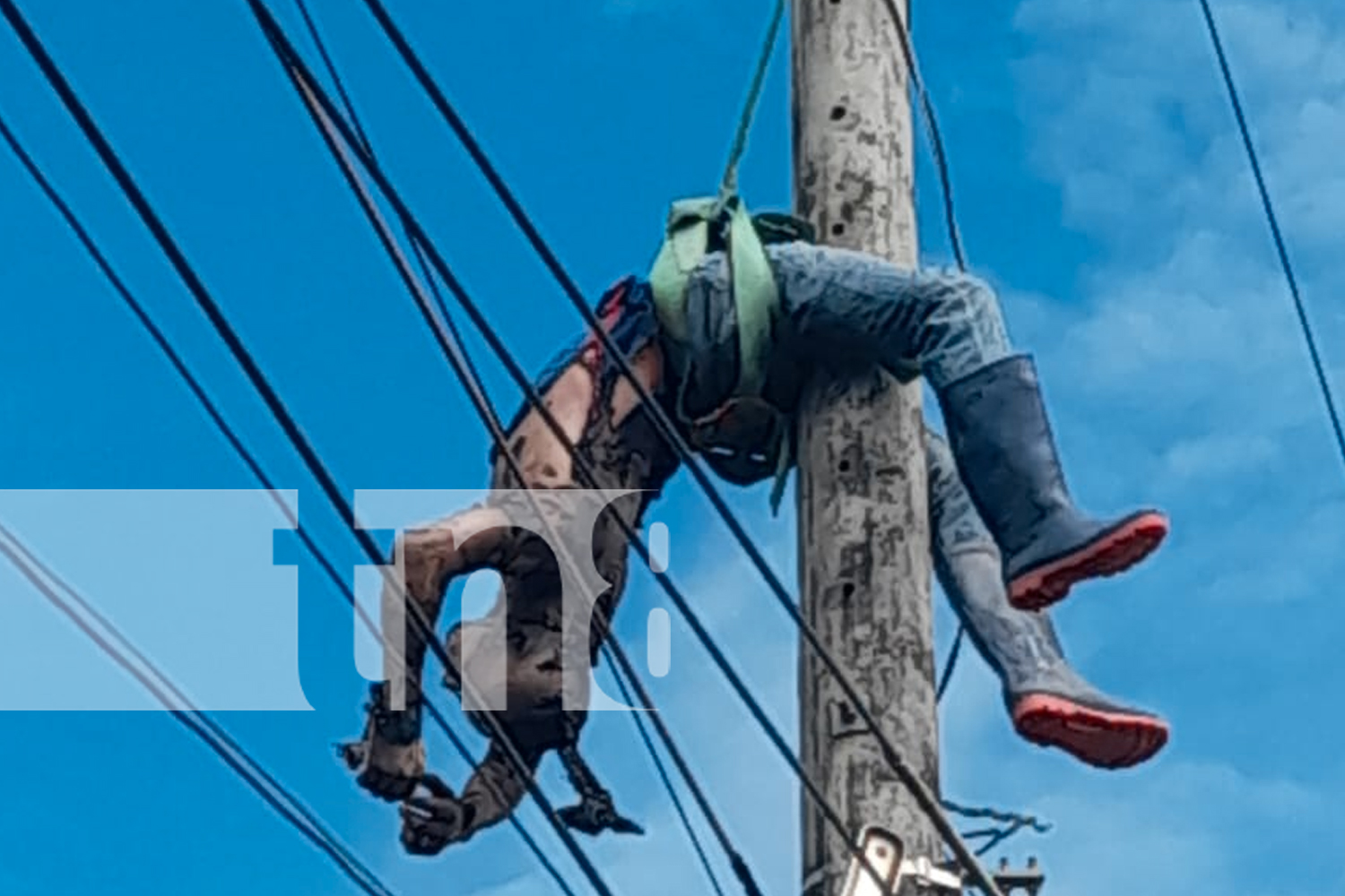 Foto: Fallece hombre tras recibir descarga eléctrica al realizar conexión ilegal en Cárdenas, Rivas/TN8