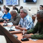 Foto: El Consejo Nacional de Defensa de Cuba analiza los daños tras huracán Rafael / Cortesía