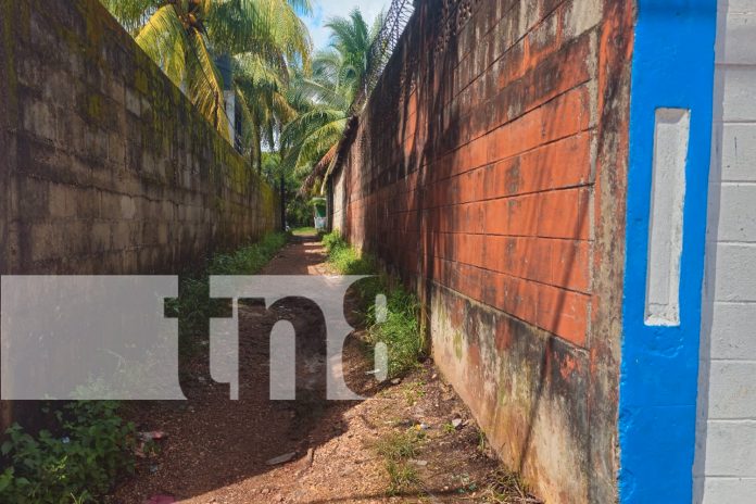 Foto: “el callejón de Lucho”, ubicado a una cuadra y media al norte del Consejo Electoral Regional en Bilwi/TN8