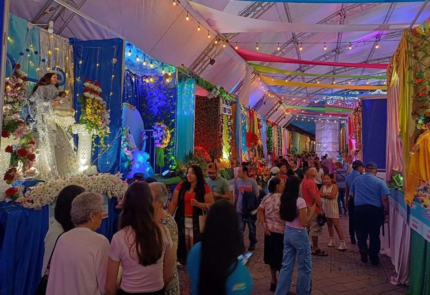 Foto: Granada celebra la Novena Exposición Nacional de Santos Patronos