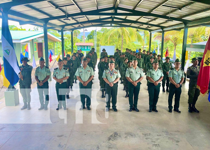 Foto: Conmemoración al Soldado de la Patria / TN8