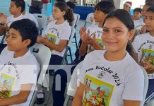 Foto: Limpieza y cuidado en el Colegio España, ubicado en Managua / TN8