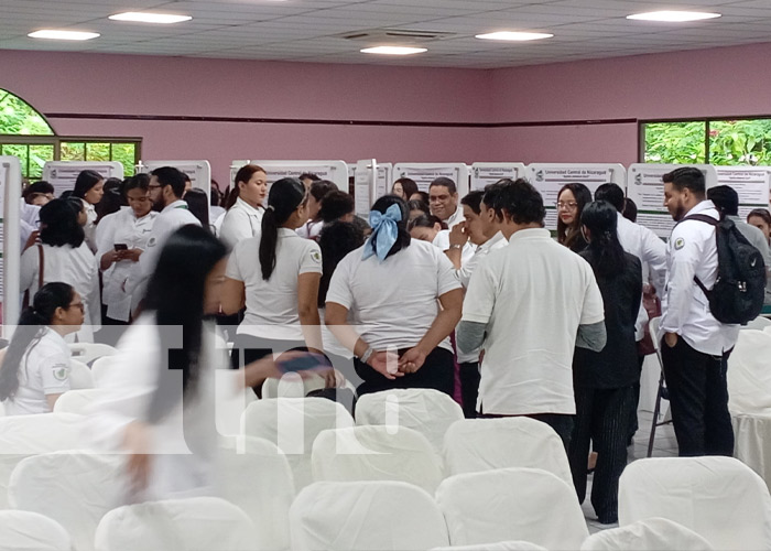 Foto: Feria científica en la Universidad Central de Nicaragua / TN8