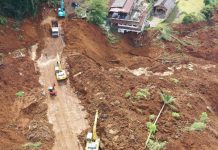 Foto: 20 muertos por deslizamientos de tierra en Indonesia /Cortesía