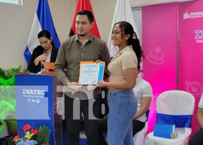 Foto: Cursos de inglés y chino con el INATEC en el Centro de Idiomas La Foquita / TN8