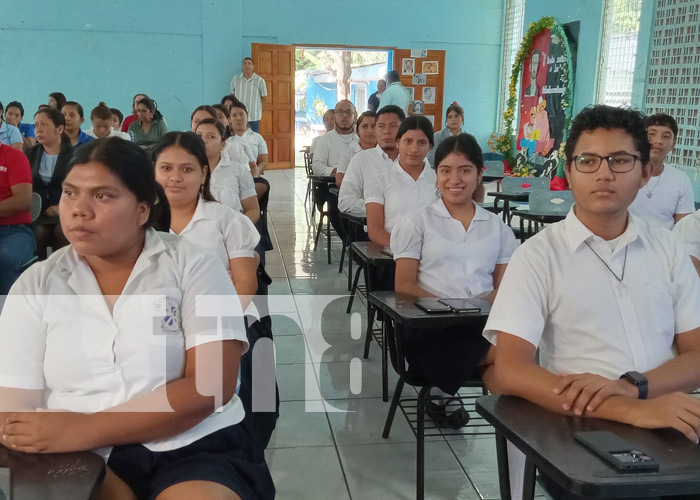 Foto: Matrícula escolar 2025 en Managua / TN8