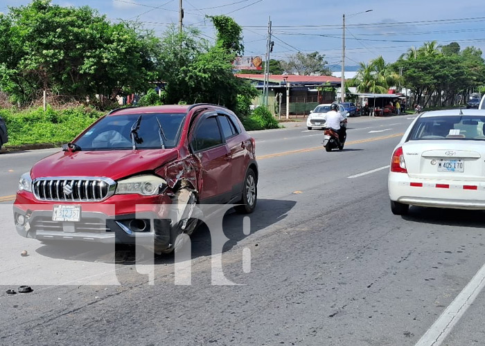 Foto: Accidente de tránsito en la Cuesta El Plomo / TN8