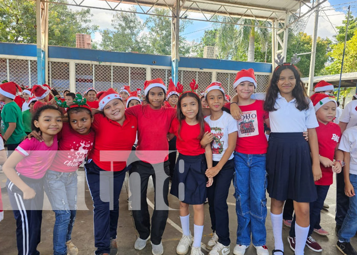 Foto: Navidad en el Colegio 14 de Septiembre, en Managua / TN8