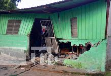 Foto: Camión se estrella con una vivienda en San Luis / TN8