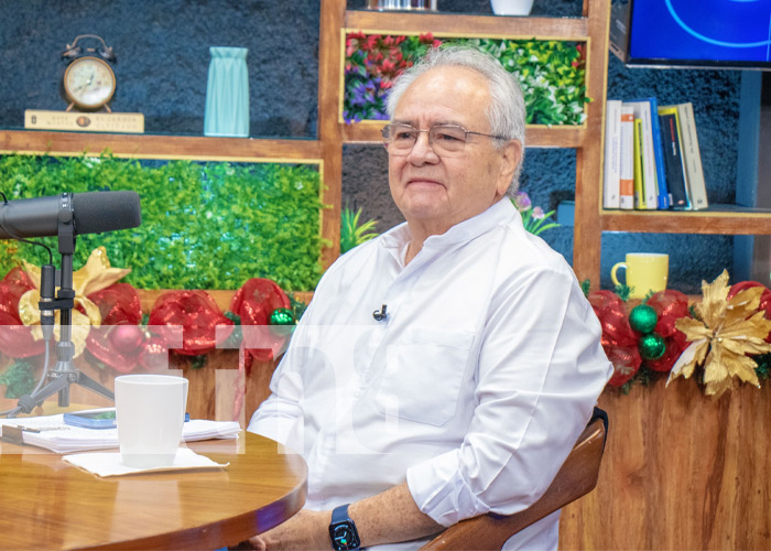 Foto: Gustavo Porras, presidente de la Asamblea Nacional, en Estudio TN8 para analizar la reforma parcial a la Constitución / TN8