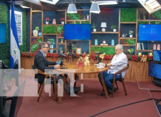 Foto: Gustavo Porras, presidente de la Asamblea Nacional, en Estudio TN8 para analizar la reforma parcial a la Constitución / TN8