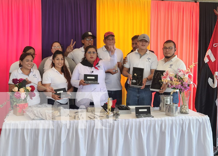 Foto: Entrega de equipos para los SILAIS de Nicaragua / TN8