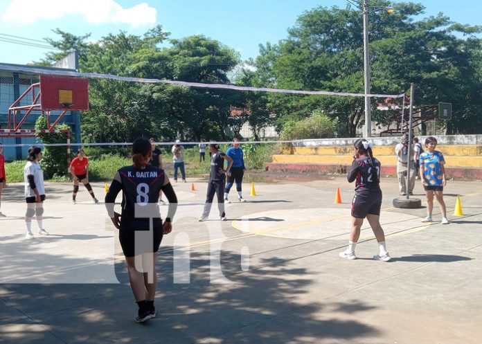 Foto: Voleibol desde los colegios de Managua / TN8