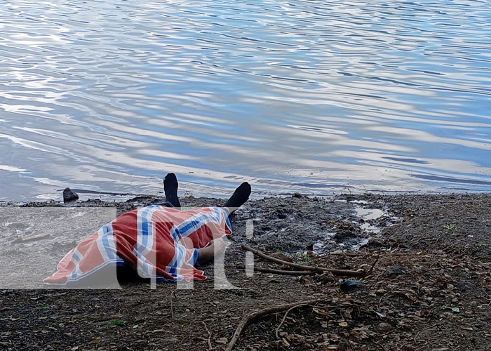 Foto: Hombre muere por sumersión en la Laguna de Xiloá / TN8