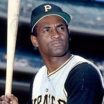 Foto: Rinden homenaje a Roberto Clemente, líder espiritual del béisbol nicaragüense / Cortesía