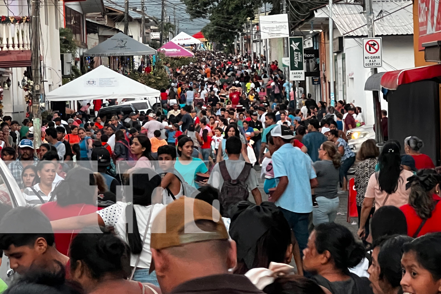 Foto:  La Ciudad Creativa de Masaya se llena de luz y devoción con la tradicional Gritería. "¿Quién causa tanta alegría? ¡La Concepción de María!"/TN8