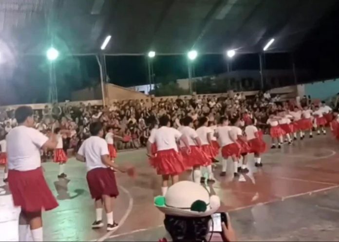 Foto: Estudiantes se viralizan /cortesía