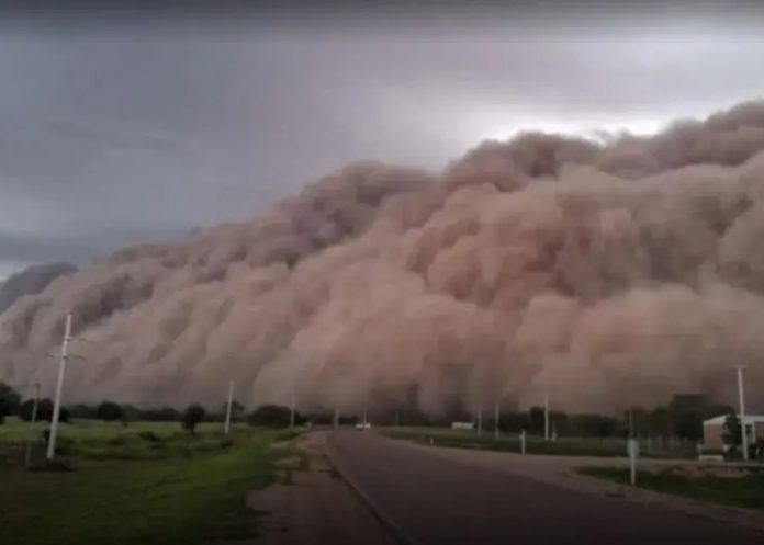 Foto: Tormenta de polvo en Argentina /cortesía