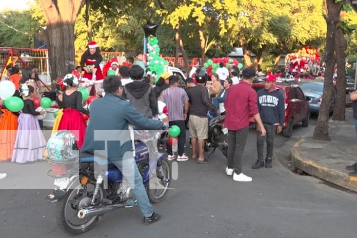 Foto: Festival Navideño en el reparto San Antonio: Un regalo de alegría para las familias/TN8