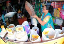 Foto: Mercados cuentan con abastecimiento óptimo de productos para las festividades