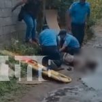 Foto: Terrible accidente en Chinandega: un hombre de 43 años recibe una descarga eléctrica mientras instalaba perlines./TN8