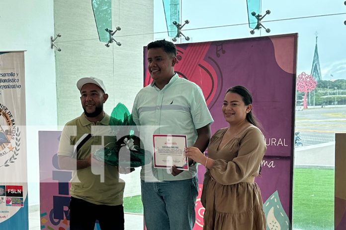 Foto: Aporte de instructores y coreógrafos de las agrupaciones de bandas rítmicas/TN8