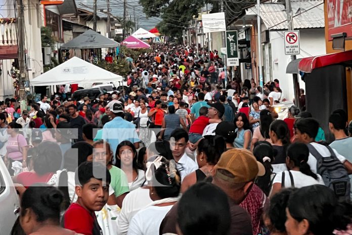 Foto: En el departamento de Chontales, se tomaron las calles con fervor y alegría/TN8