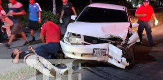 Foto: Joven en estado de ebriedad provoca choque y es asaltado tras accidente en Managua/TN8