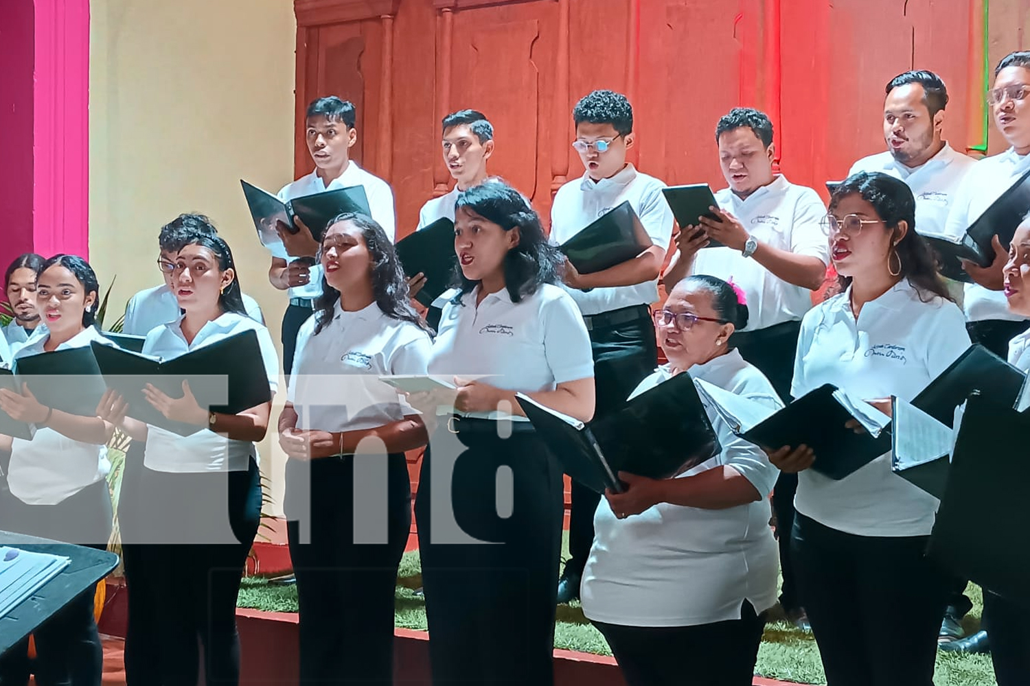 Foto: Exposiciones culturales, música y tradiciones marcan el segundo día de la semana de celebraciones por los 500 años de Granada/TN8